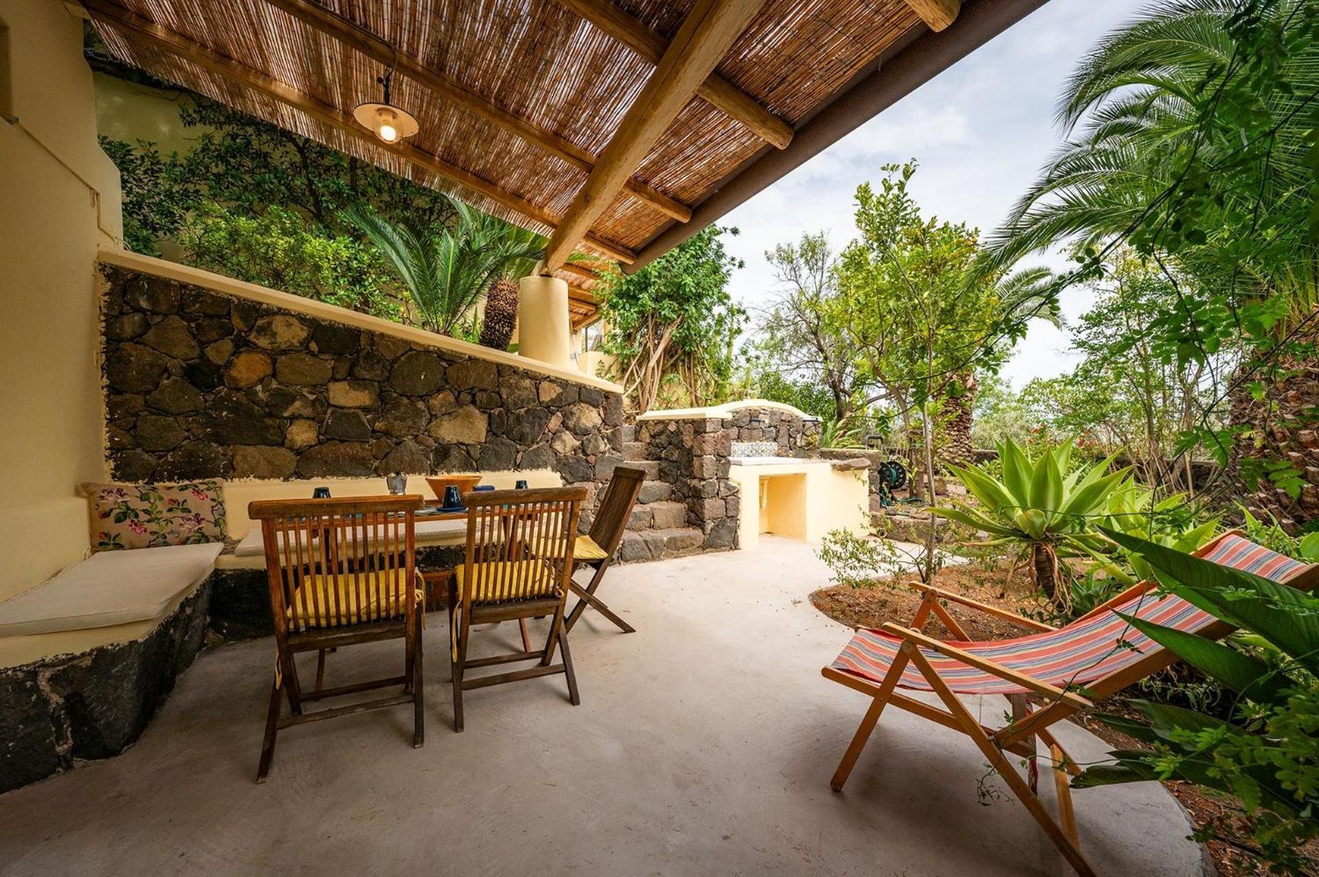 Casa Scirocco Lipari Villa Exterior photo